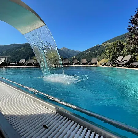 Eggerhof Mit Panorama Aussicht, Inklusive Verwoehnpension Und Joker Card ホテル 4*