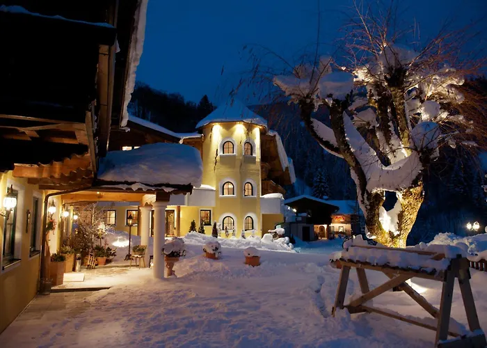 ホテル Eggerhof Mit Panorama Aussicht, Inklusive Verwoehnpension Und Joker Card ザールバッハ・ヒンターグレム