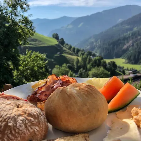 Eggerhof Hotel 4*